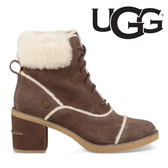 NWT UGG Esterly Genuine Sheepskin Lace Up Bootie - Picture 1 of 12